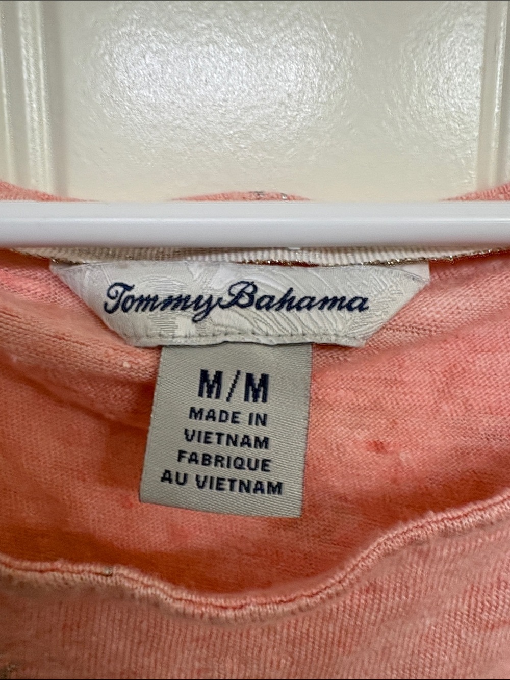 Tommy Bahama Coral Short Sleeve Tee with Silver Palm Trees 100% linen - Picture 4 of 9